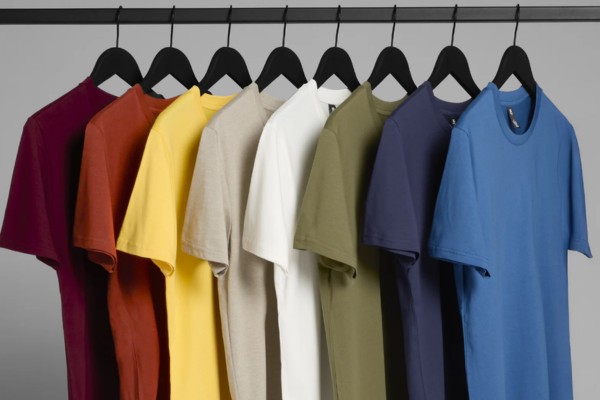 How to Choose the Right Staff Uniforms for Your Business