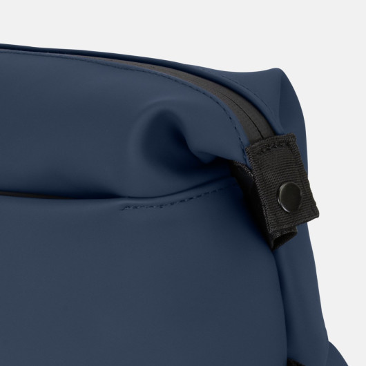 ARCHER Soft-Touch Toiletry Bag Zip