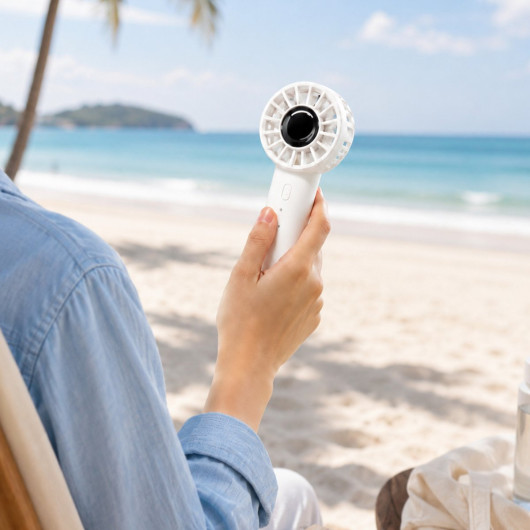 Nomad Rechargeable Fan - Lifestyle