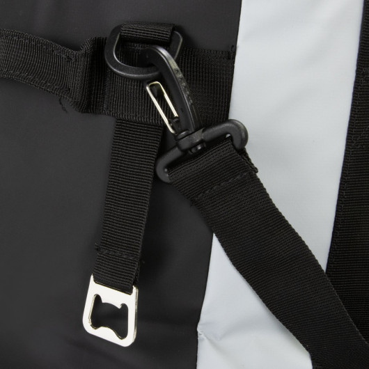 Frontier Challenger Cooler Bag Detail