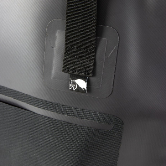 Frontier Bucket Bag Detail